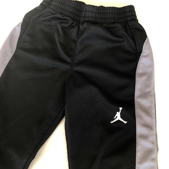 Jordan Track Pants - Picture 2 of 4